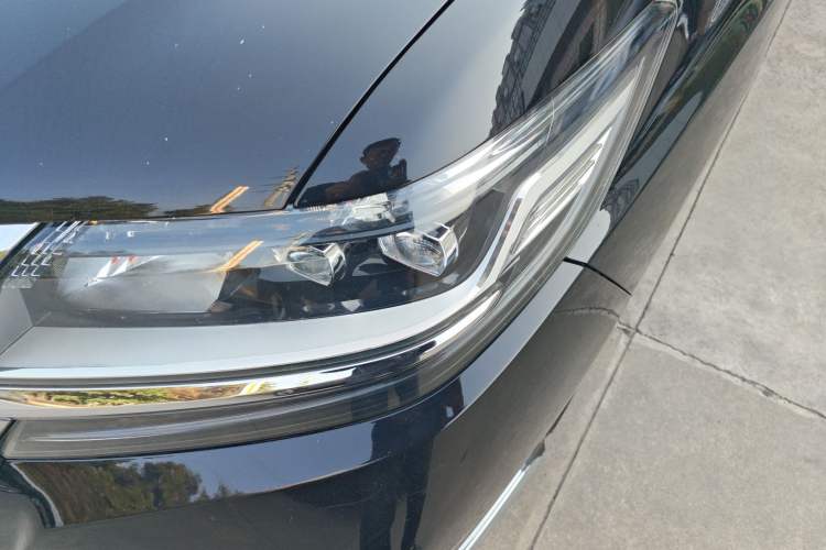 Used Honda Elysion 2016 2.4L Style Edition
