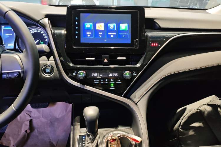 Used Toyota Camry 2022 2.0GVP Premier Edition