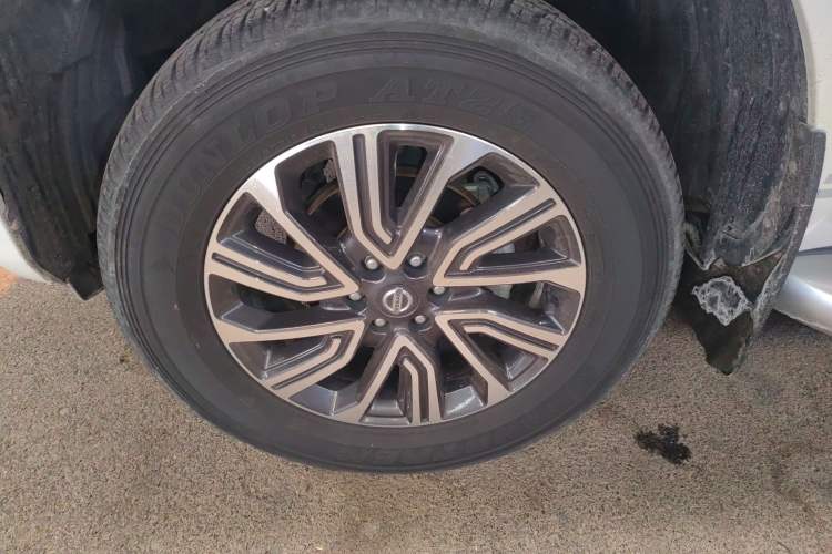 Used Nissan Terra 2018 2.5L Automatic 2WD Luxury Edition
