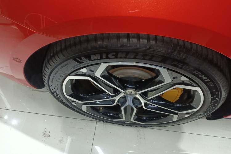 Used  SU7 2024 Four-Wheel Drive Ultra-Long Range Advanced Intelligent Driving Max Edition