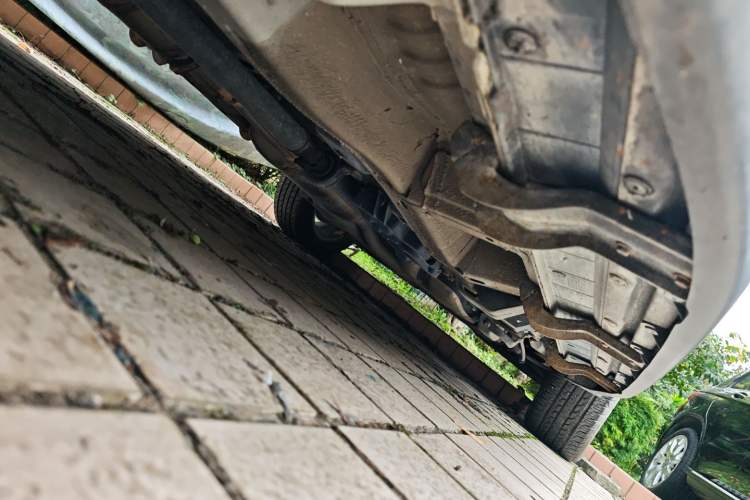 Used Chevrolet Captiva 2015 2.4L 4x4 Flagship Edition 7-Seater
