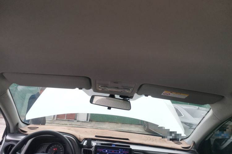 Used Toyota RAV4 2019 2.0L CVT Two-Wheel Drive Urban Edition China VI Standard