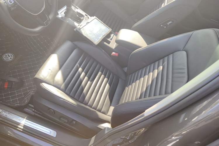 Used Volkswagen Magotan 2018 330TSI DSG Advanced Model
