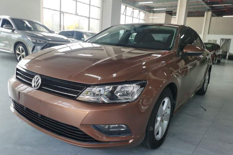 Used Volkswagen Lamando 2017 230TSI DSG Fashion Edition
