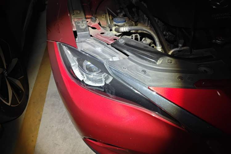 Used Mazda CX-4 2016 2.0L Automatic 2WD Blue Sky Luxury Edition