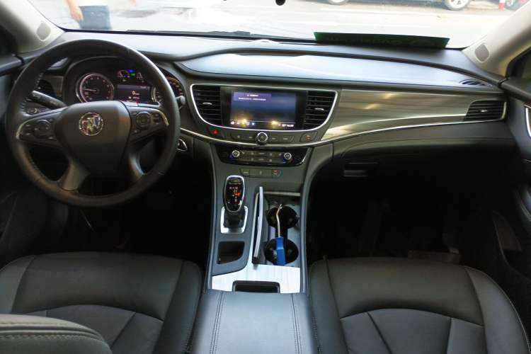 Used Buick LaCrosse 2022 652T Luxury Version
