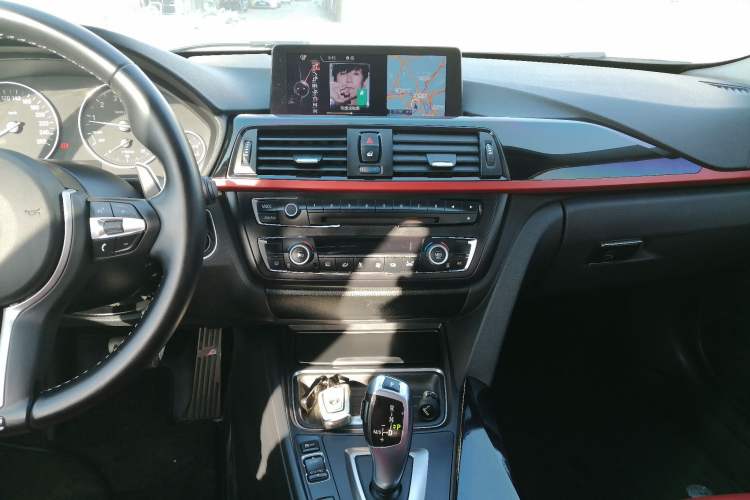 Used BMW 3 Series 2014 320Li Fashion Model