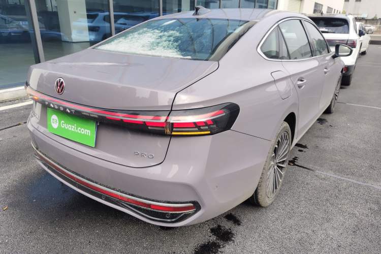 Used Volkswagen Passat 2025 Pro 380TSI Dragon Supreme Edition