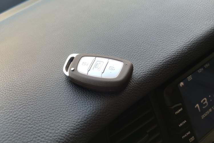 Used Hyundai Mistra 2017 1.8L Automatic Smart GLS China V Standard
