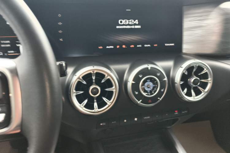 Used Tank 300 2023 Off-Road Edition 2.0T Challenger
