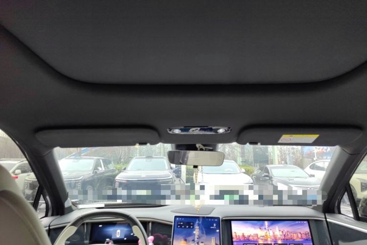 Used  L7 2023 1.5T 115 km Starship