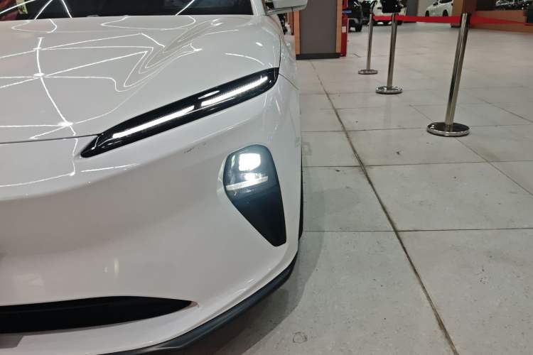 Used Nio ET5T 2023 75 kWh Touring