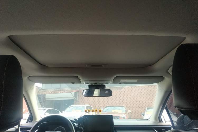 Used Toyota Corolla 2021 Dual-Motor 1.8L E-CVT Elite Edition
