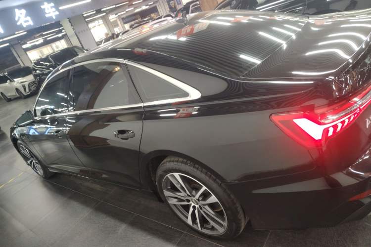 Used Audi A6L 2019 40 TFSI Luxury Dynamic Model
