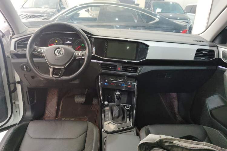 Used Volkswagen Tayron 2020 330TSI Two-Wheel Drive Luxury Smart Connectivity Version
