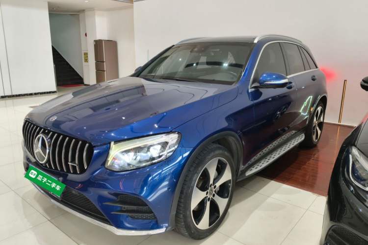 Used Mercedes-Benz GLC 2018 Refreshed GLC 300 4MATIC Dynamic Edition