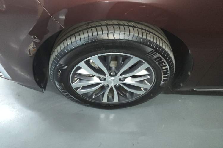 Used Buick GL8 2023 ES Lu Zun Deluxe Model
