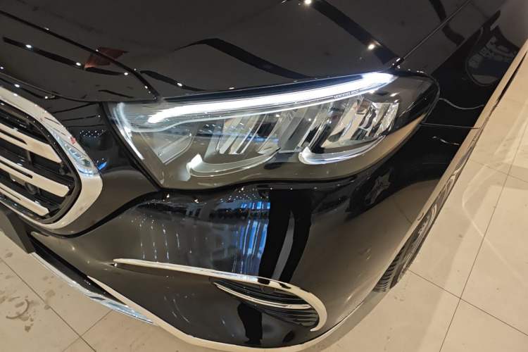 Used Mercedes-Benz E-Class 2025 E 300 L Stylish Model
