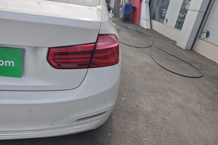 Used BMW 3 Series 2016 316i Fashion Model