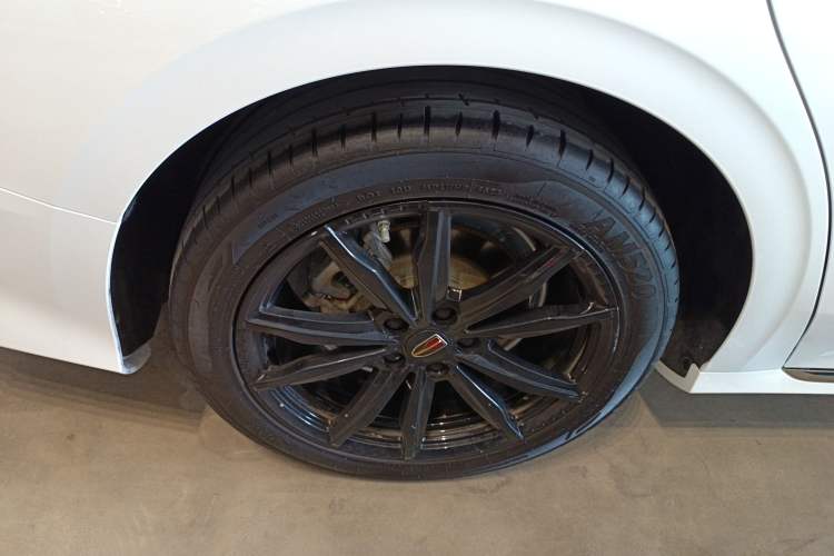 Used Hongqi H6 2023 2.0T ZhiShang Version