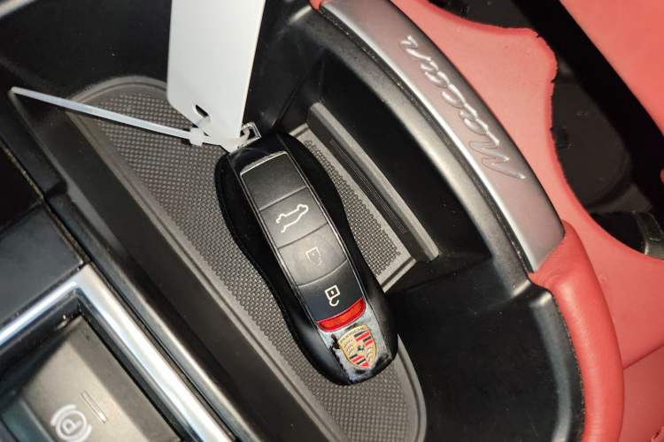 Used Porsche Macan 2023 Macan 2.0T
