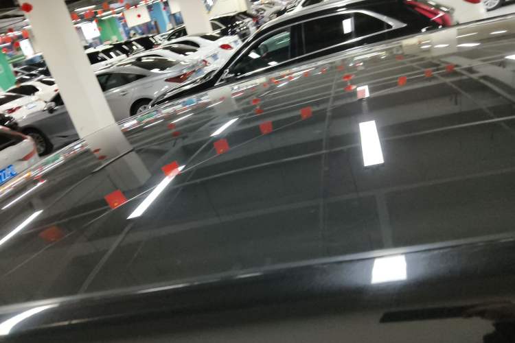 Used Land Rover Discovery Sport 2018 240 PS SE Version