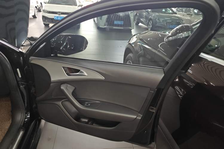 Used Audi A6L 2018 30th Anniversary Edition 35 TFSI Sport Edition
