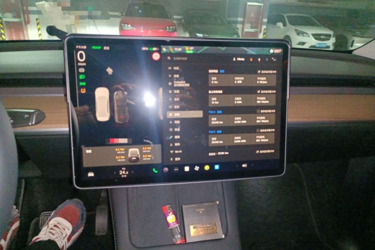 Used Tesla Model Y 2021 Long-Range All-Wheel-Drive Version