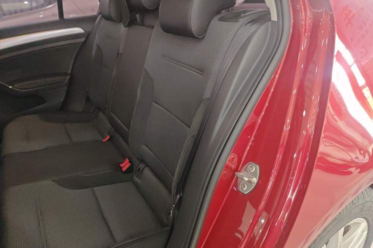 Used Volkswagen Golf 2018 1.6L Automatic Comfort Model
