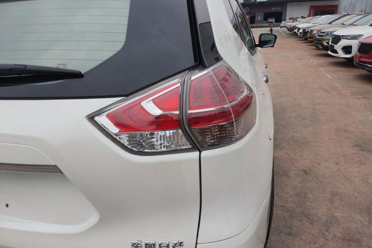Used Nissan X-Trail 2014 2.0L CVT Comfort Edition 2WD
