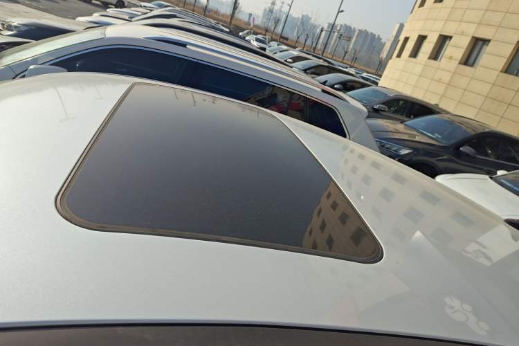 Used Changan CS85 COUPE 2021 1.5T DCT Elite Edition
