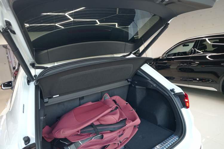 Used Audi Q3 2024 40 TFSI Fashion Dynamic Model
