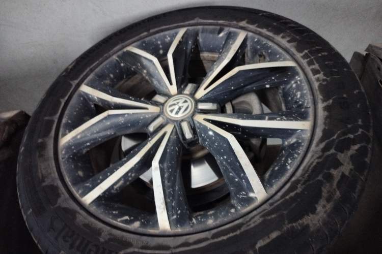 Used Volkswagen Tiguan L 2019 330TSI Automatic Two-Wheel Drive Smart Luxury Version China V Emission Standard