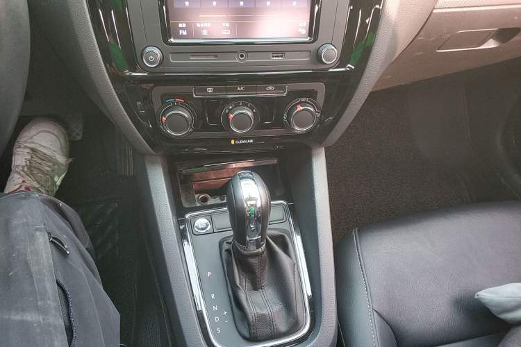 Used Volkswagen Sagitar 2018 1.6L Automatic Comfort Model