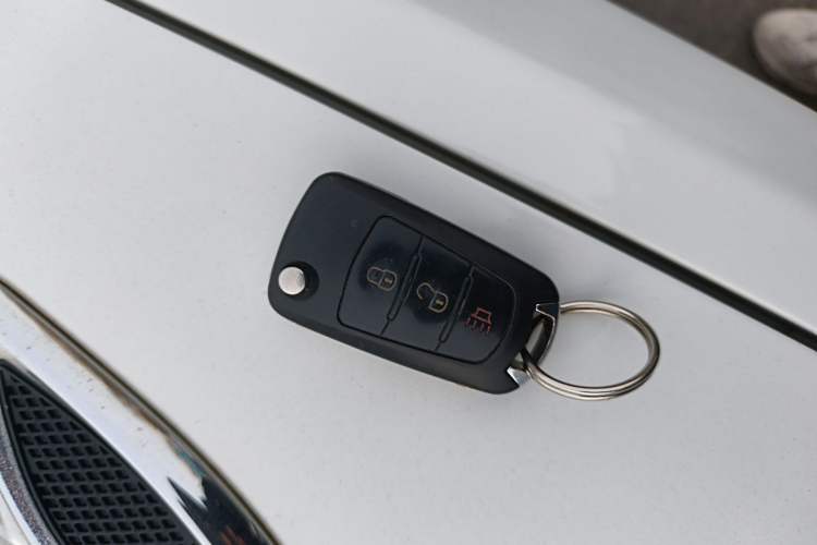 Used Haval H1 2015 1.5L Manual Luxury Model
