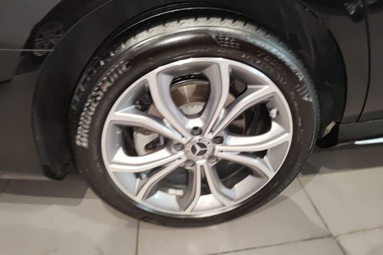 Used Mercedes-Benz E-Class 2023 E 300 L Sporty and Stylish Model