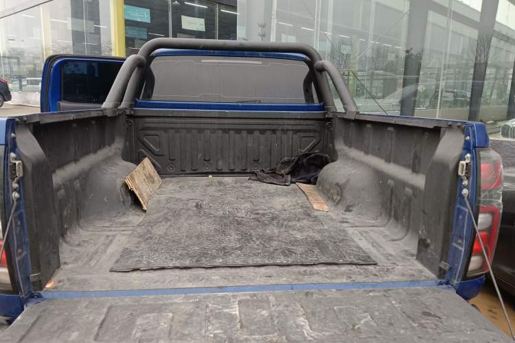 Used Great Wall Poer 2023 2.0T Commercial Version Manual Diesel 4x4 Elite Long-Box GW4D20M
