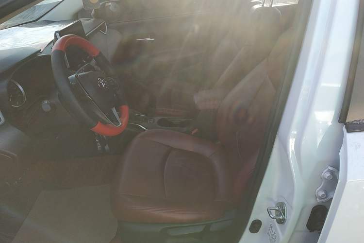 Used Toyota Corolla 2021 TNGA 1.5L CVT Pioneer Edition
