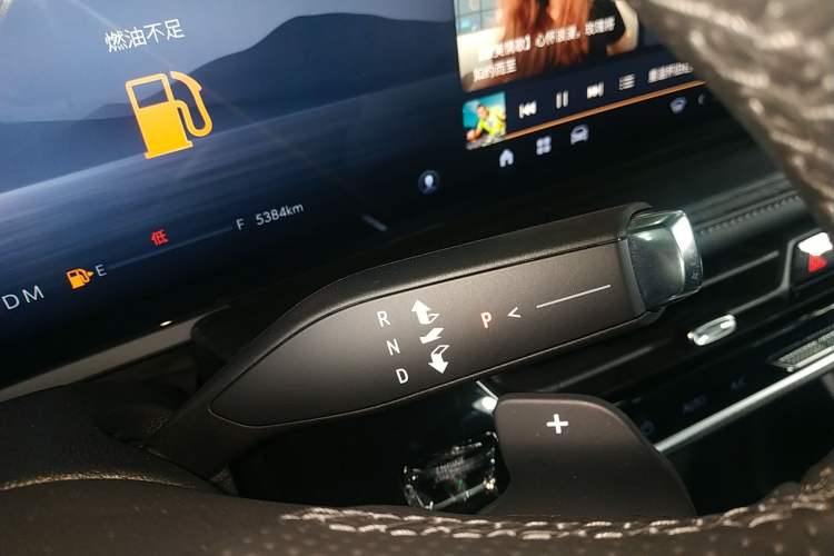 Used Buick LaCrosse 2025 28T Platinum Edition
