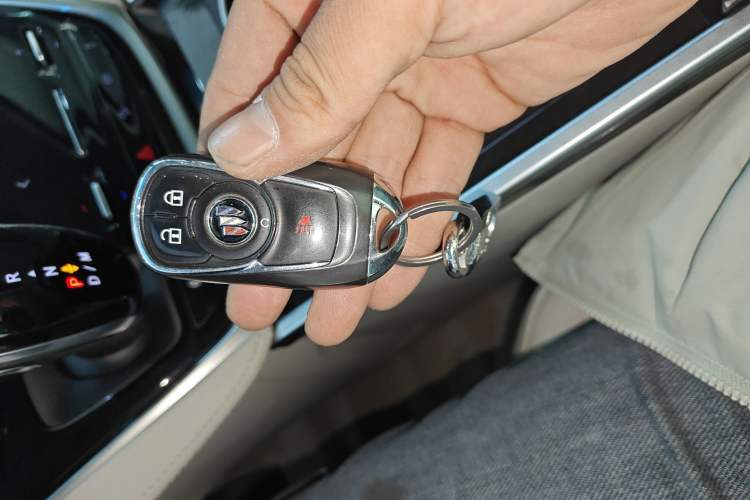 Used Buick GL8 2020 ES Land Cruiser 653T Comfort Edition
