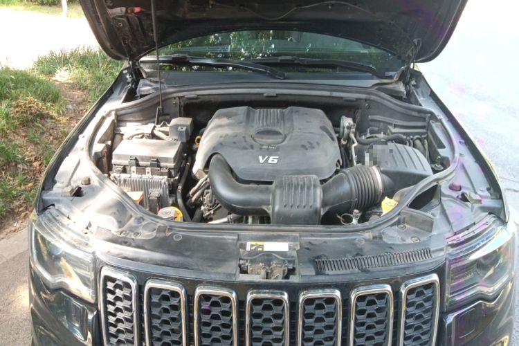 Used  Grand Cherokee 2017 3.0L Comfort Navigation Edition
