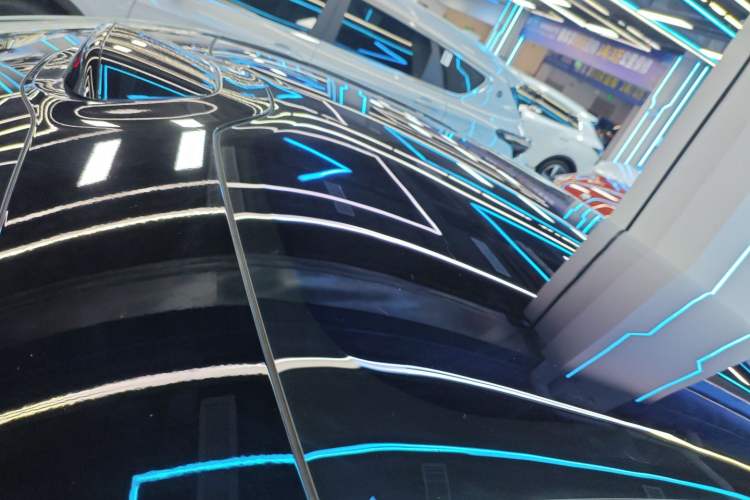 Used  SU7 2024 Rear-Drive Ultra-Long Range Advanced Pro-Level Intelligent Driving Version
