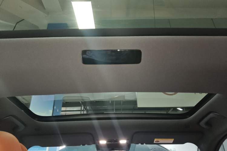 Used Li Auto L7 2023 Air model
