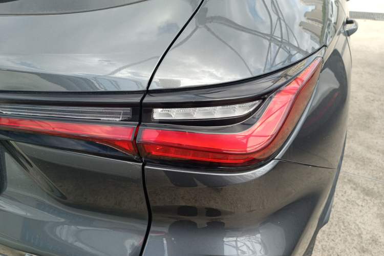 Used Oshan X5 2021 1.5T DCT Flagship Edition
