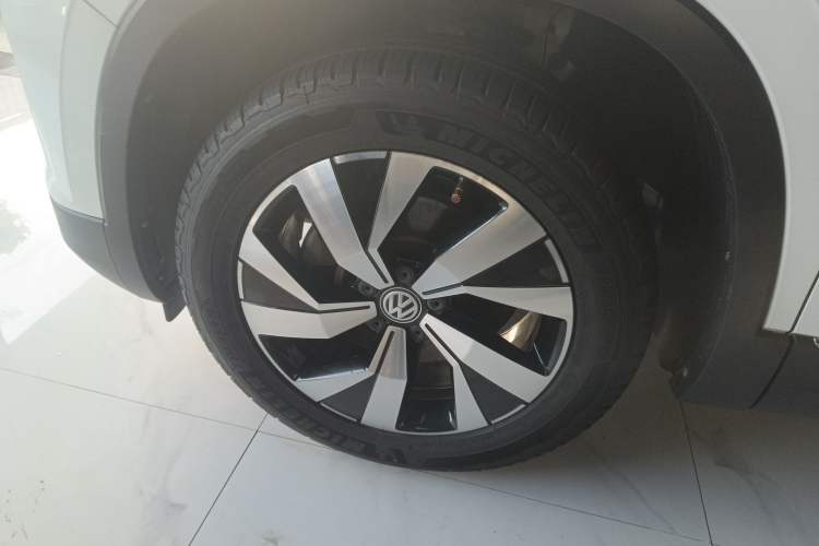 Used Volkswagen Tayron 2019 330TSI Two-Wheel Drive Luxury Model China VI Standard
