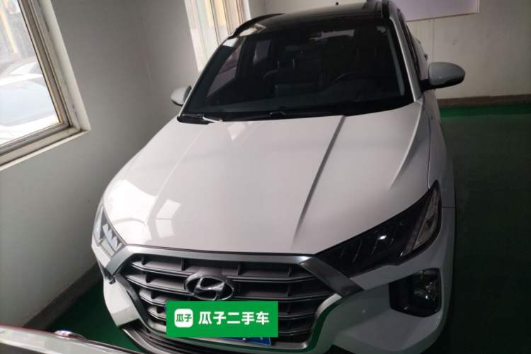 Used Hyundai Tucson 2019 280TGDi Dual-Clutch Two-Wheel Drive Fashion Edition China VI Standard
