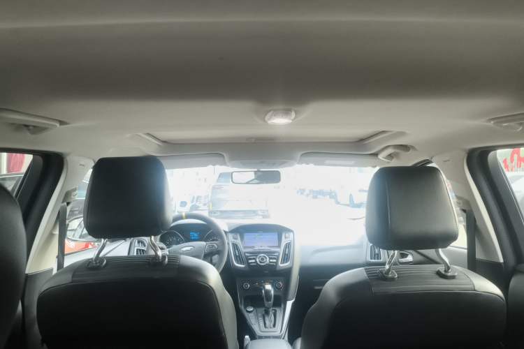 Used Ford Focus 2020 Hatchback Classic 1.5L Automatic Trendy Model
