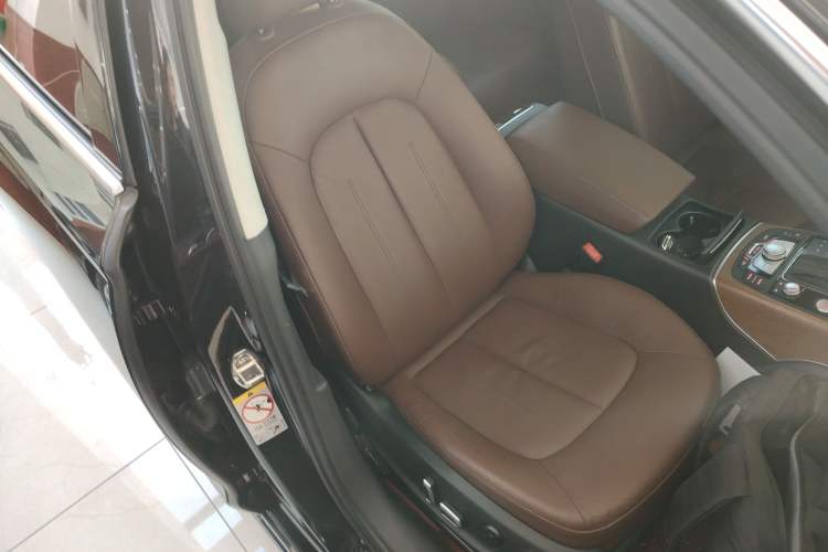 Used Audi A6L 2018 30th Anniversary Edition 30 FSI Style Model