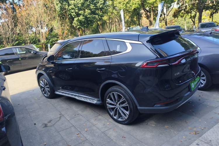 Used BYD Tang 2019 2.0T Automatic SmartConnect Luxury Version 5 Seats China VI Standard