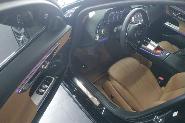 Used Mercedes-Benz E-Class 2025 E 300 L Stylish Model
